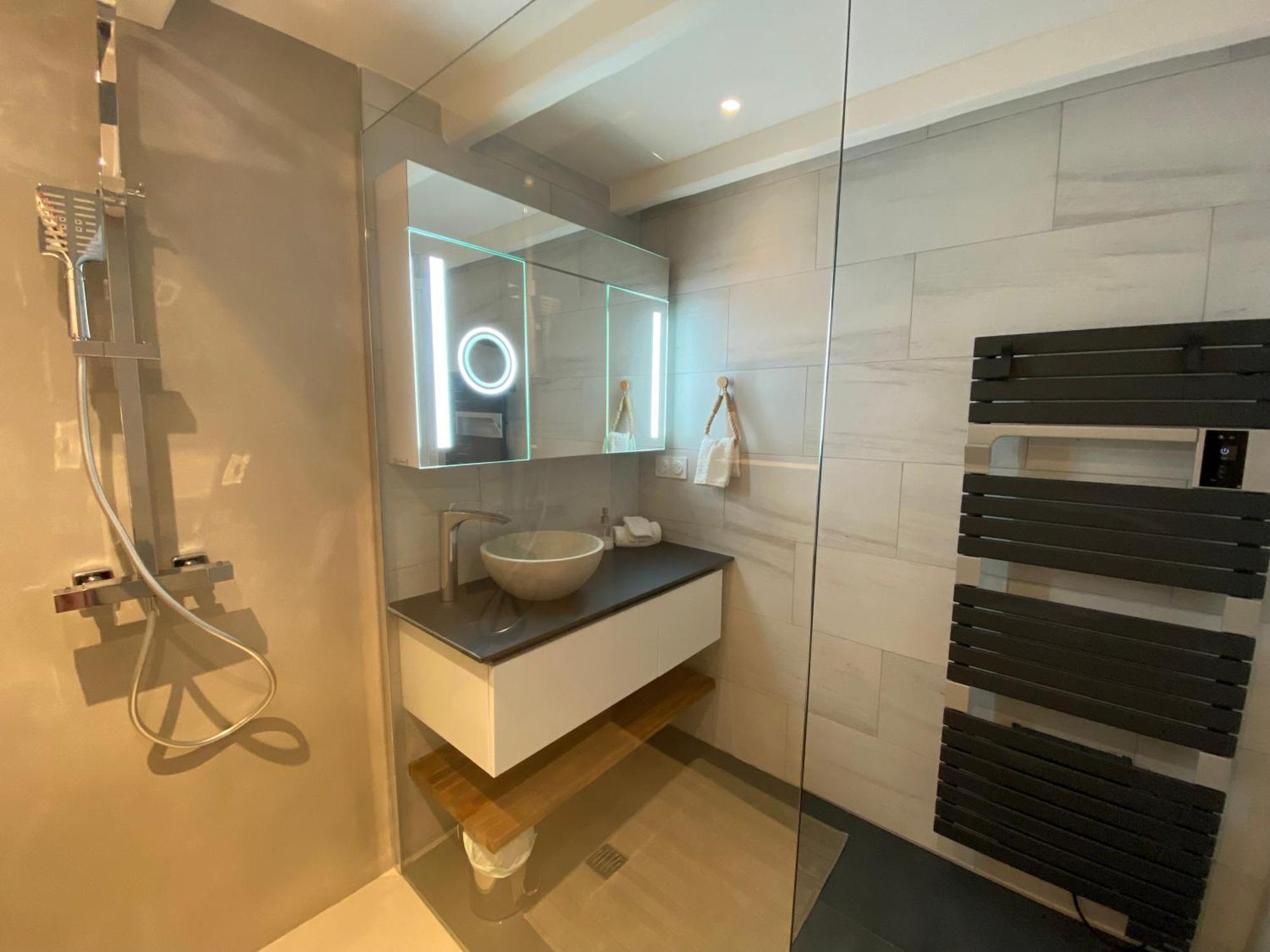 Appartement Avec Piscine Privee Dans Residence Pour 6 Personnes Юзес Экстерьер фото